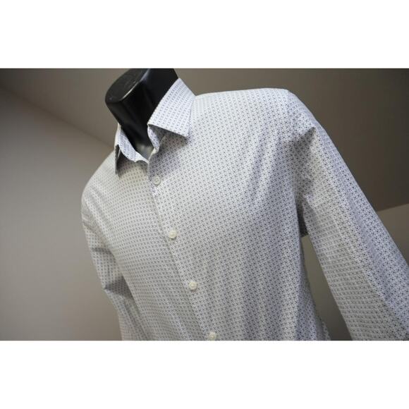 Express Extra Slim Fit Dress Shirt Dotted White Long Sleeve Mens Sz Medium - Picture 1 of 9